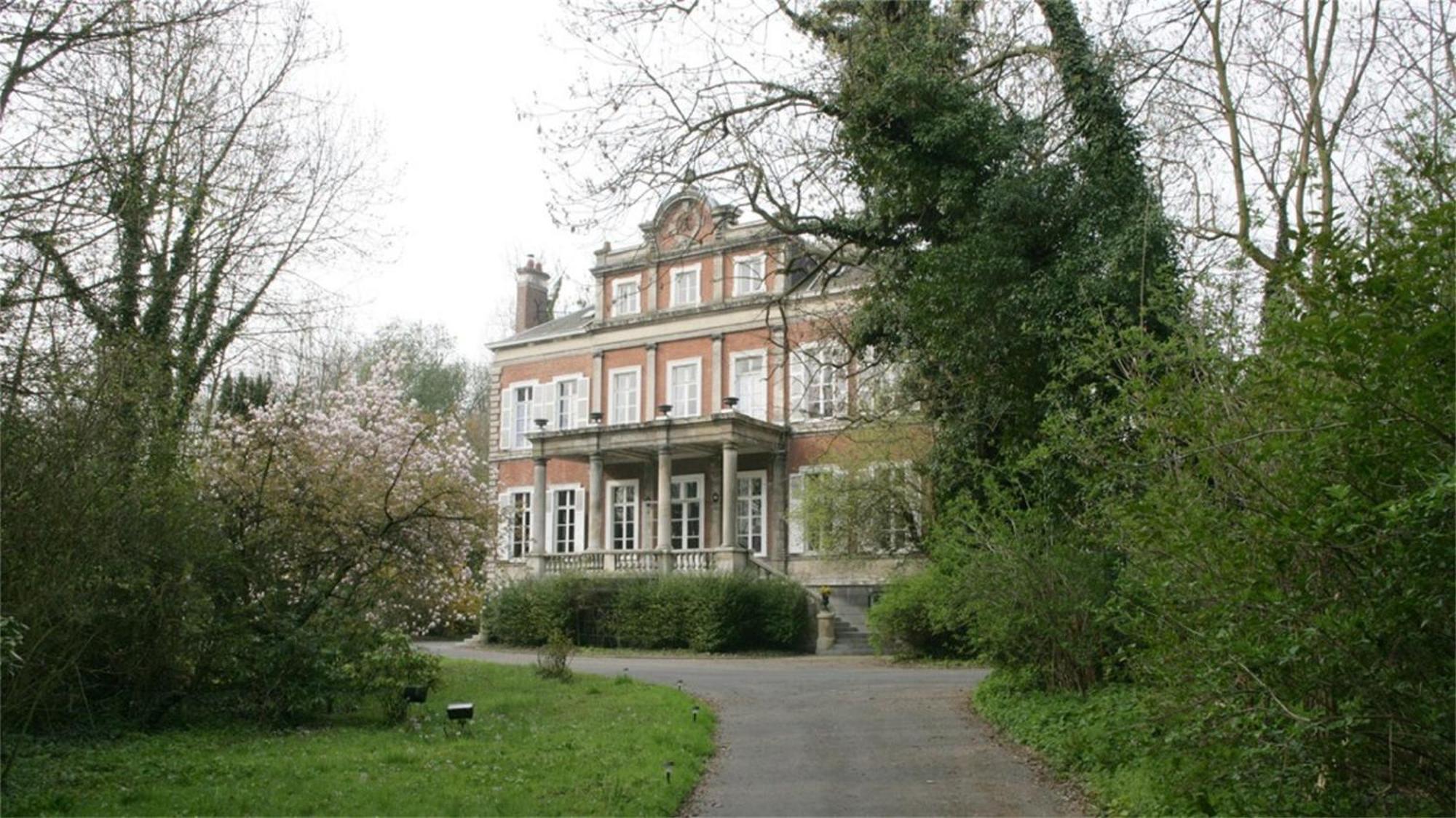 Le Chateau De Philiomel Lillers Exterior photo
